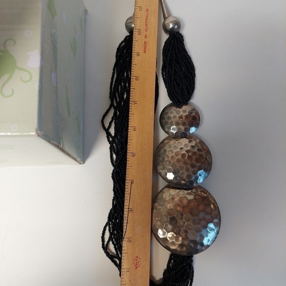 Vintage* 90s Hammered Metal and Czech Multi-Strand Black Seed Bead Necklace - Picture 7 of 7